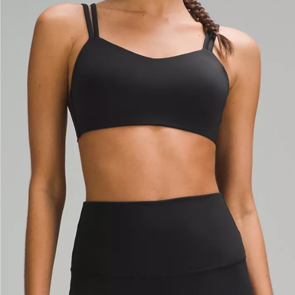 Lulú lemon sports bra